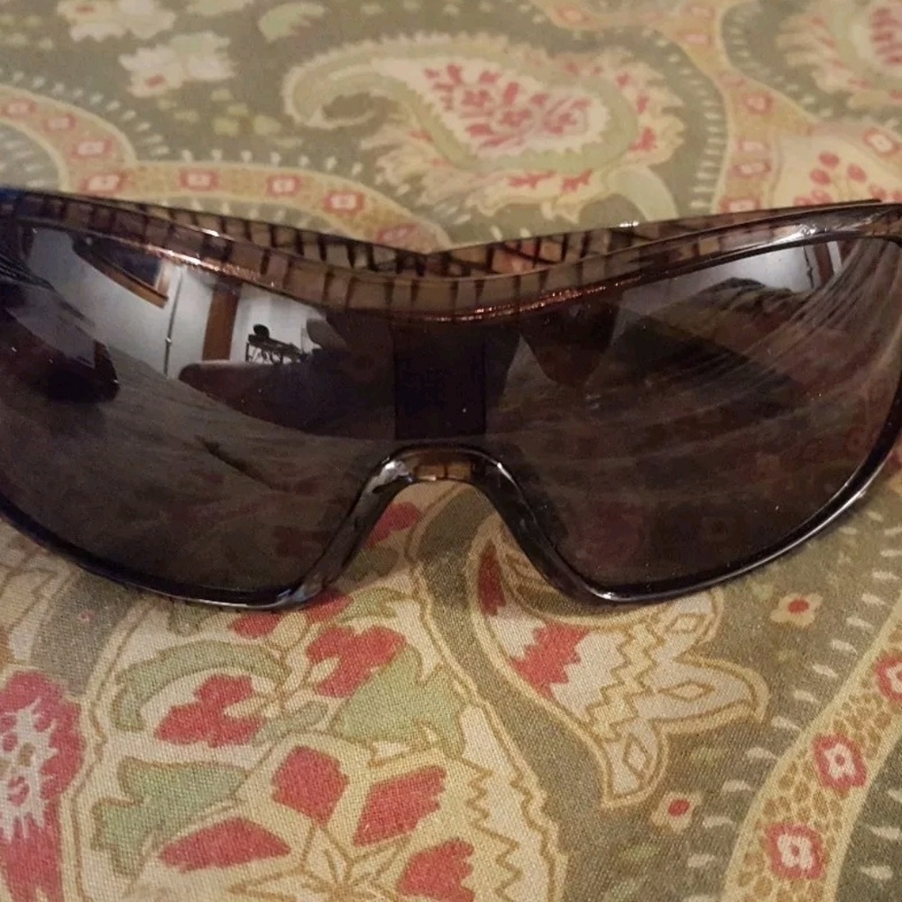 Uvex brown sunglasses